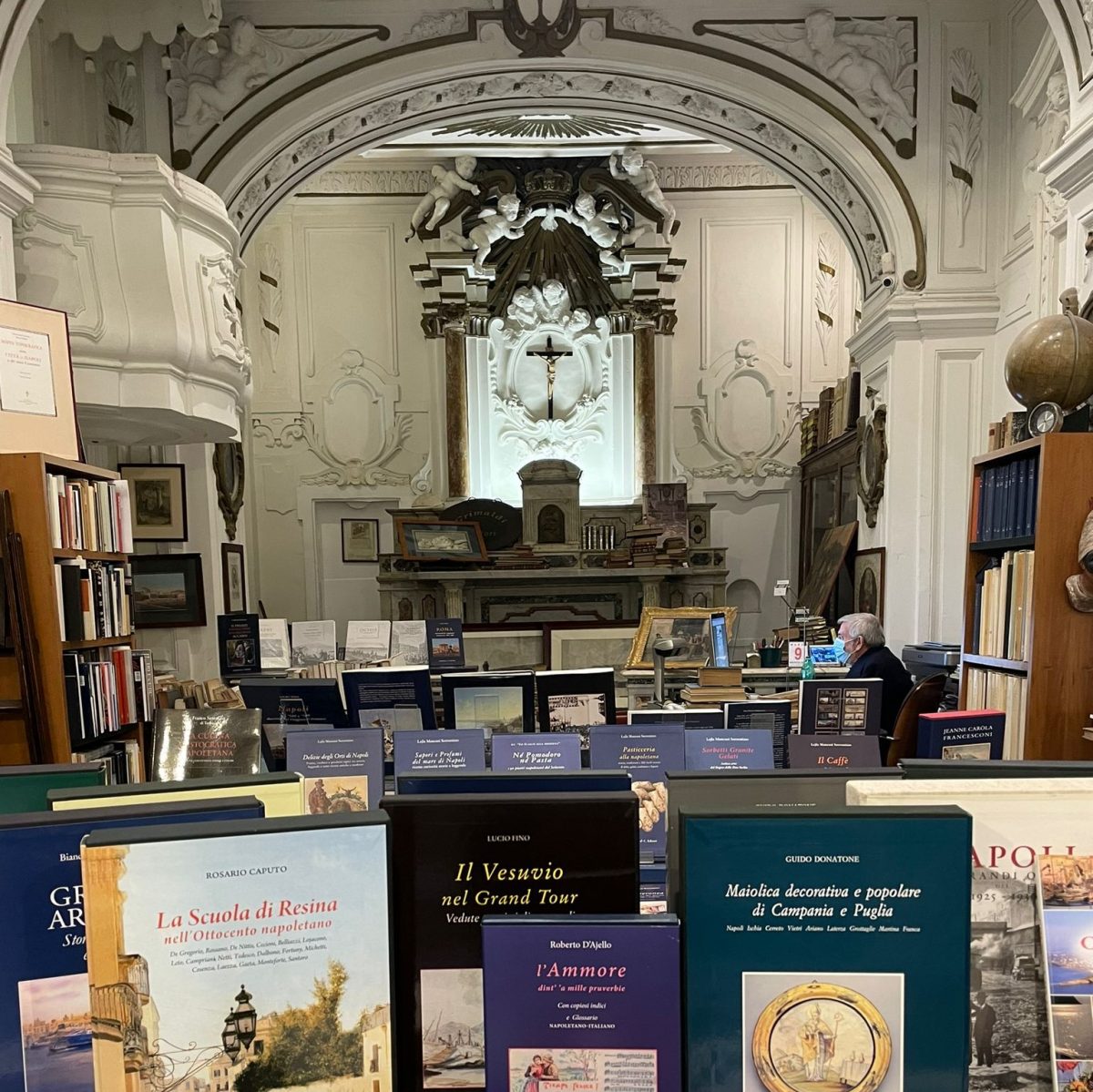 Librerie a Napoli: maggio è il mese dedicato alla lettura