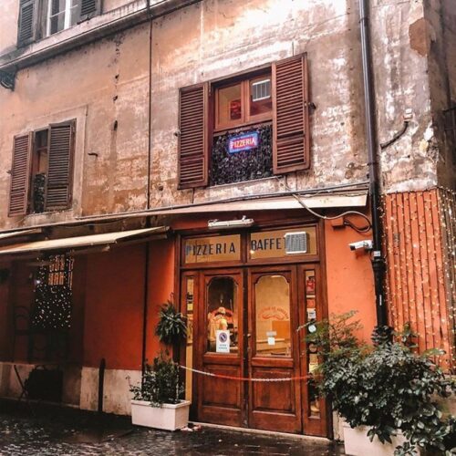 Pizzeria da Baffetto Roma: la pizza romana più amata | Le strade di Roma