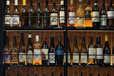 5 vinerie con cucina a Roma