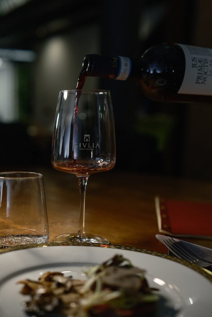 Giulia Urban Retreat