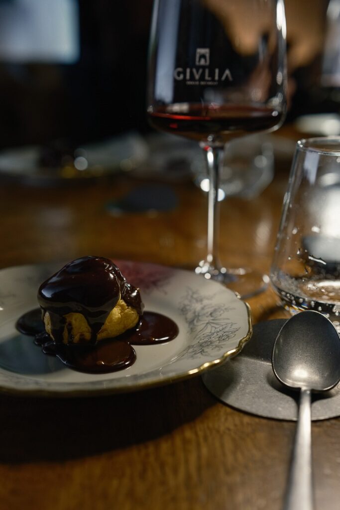 Giulia Urban Retreat