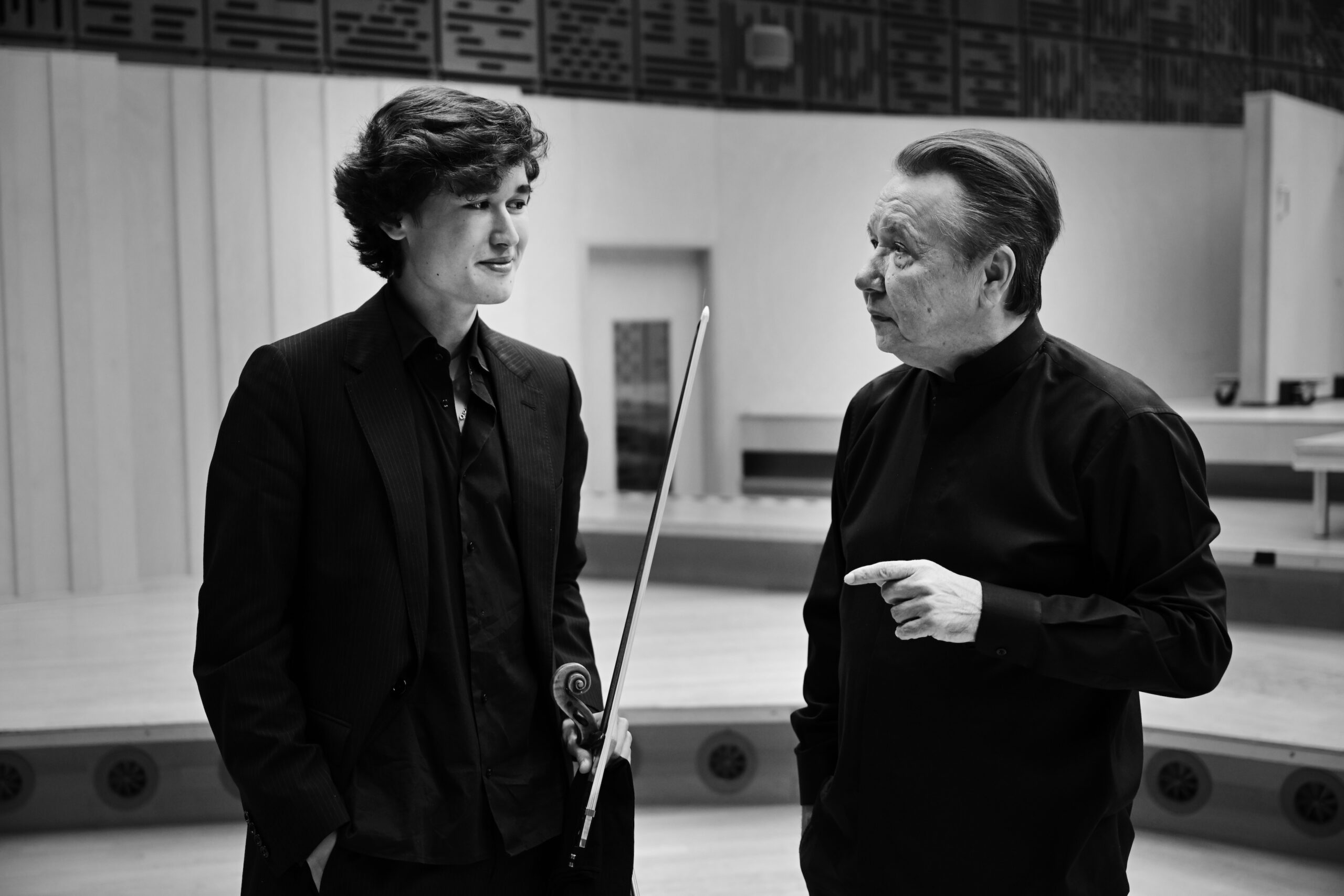 Un Viaggio nel Tempo: Dall’Introspezione Romantica alla Speranza Contemporanea